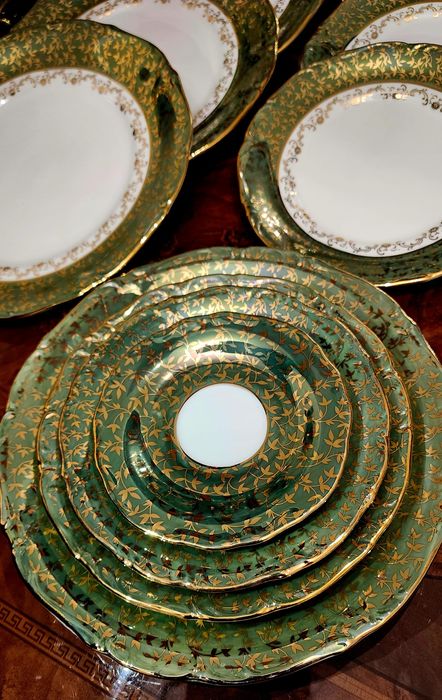 Чайно-столовый сервиз "Хамелеон". Чехия. Дёшево !