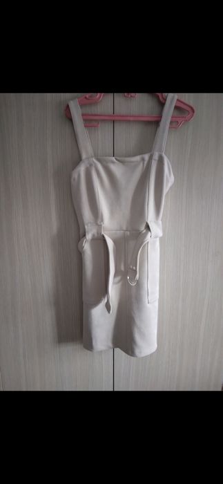 Sarafan Bershka, marimea S-M