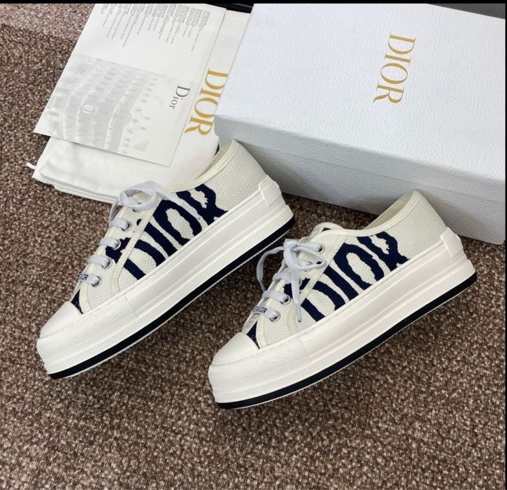 Dior уникални обувки