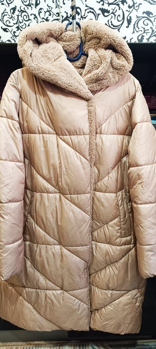 Продам пуховик женский