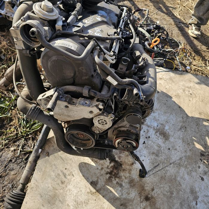 Двигател 1.9 105к.с BXE и оборудване за него.