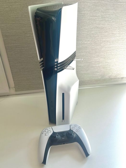 PlayStation 5 Pro с дисководом