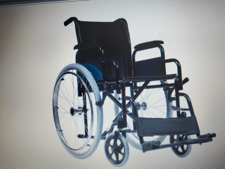 Продам инвалидную коляску