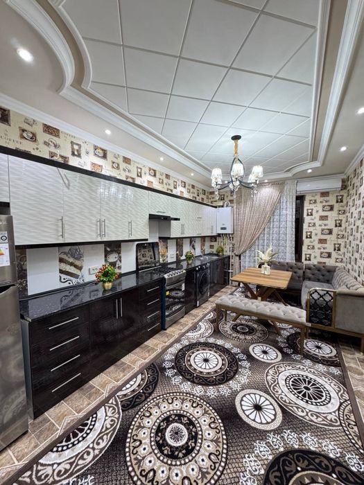 Продается 4 ком. Квартира площадью 126 кв.м. Адрес Фрунзе