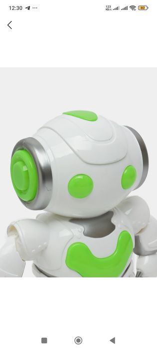 Музыкальный робот танцор