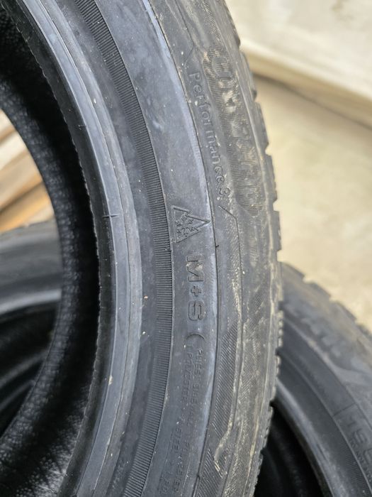 Anvelope de iarna Goodyear 195/55x16