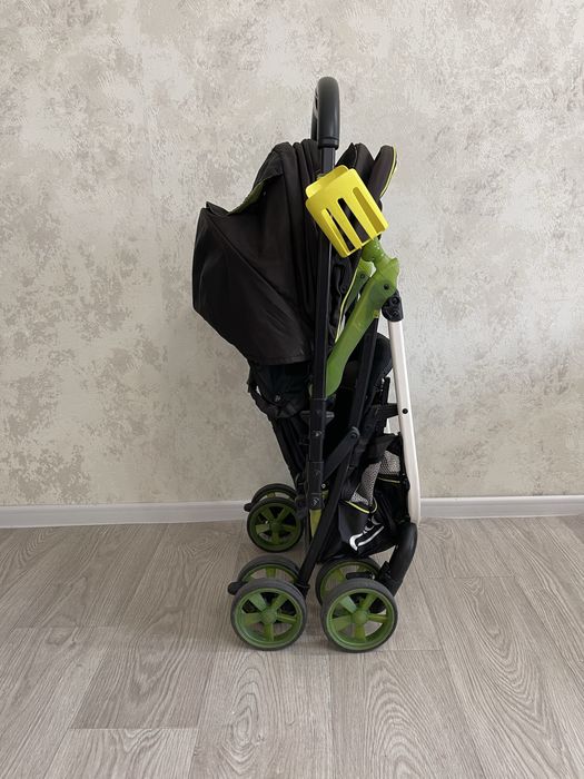 Коляска в хорошем состоянии