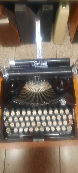 Mașină de scris Erika M-1935