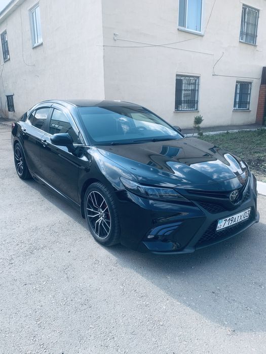 Камри 70 бампера зад и перед