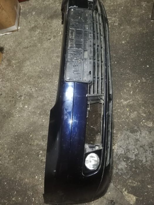 Бампер передний на Ауди А4В5 рестайлинг