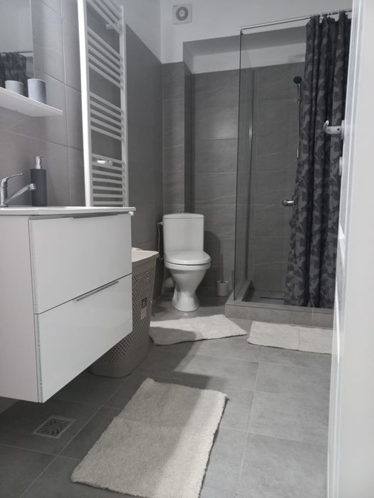 Garsoniera de închiriat
