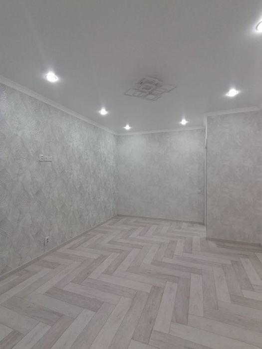 Поклейка обоев всех видов