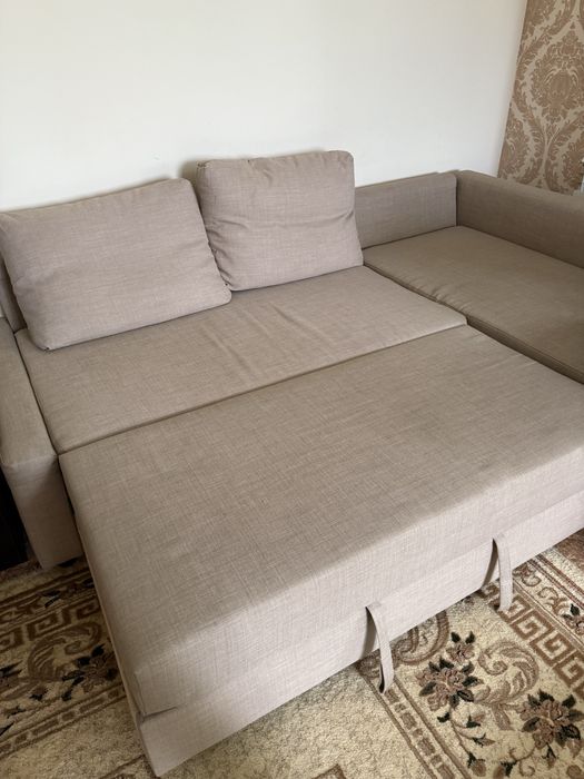 Диван угловой Икеа