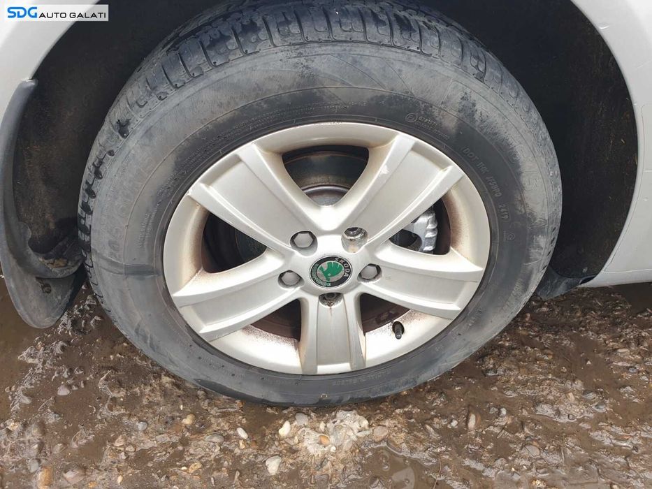 Set 4 Jante Roti Aliaj PYXIS 205 60 15 R15 5x112 Volkswagen Golf 7 2013 - 2017 [C5414]