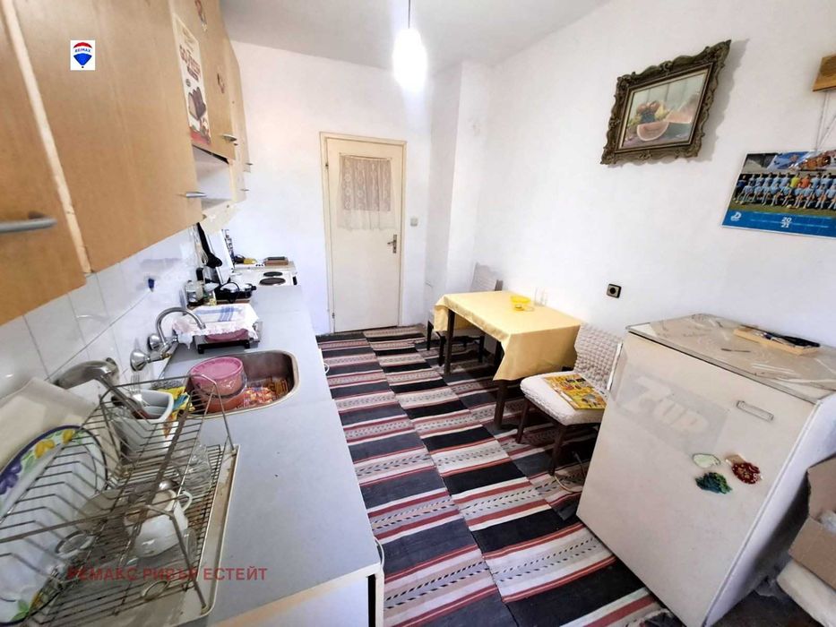 Продава се Тристаен апартамент в Русе, Дружба 3 - 89 кв.м за 509 €/кв.м - Снимка #5