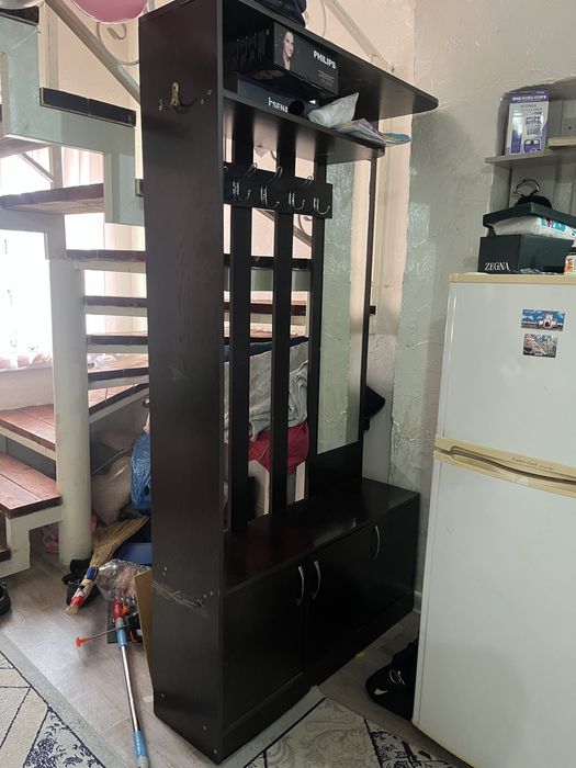 Продам прихожую 7000