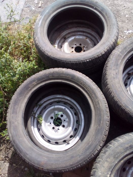 Срочно продается шины летние