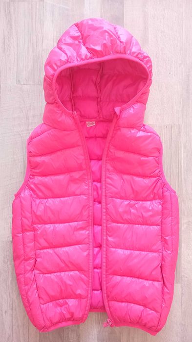 Жилетки для девочки на 5-7 лет