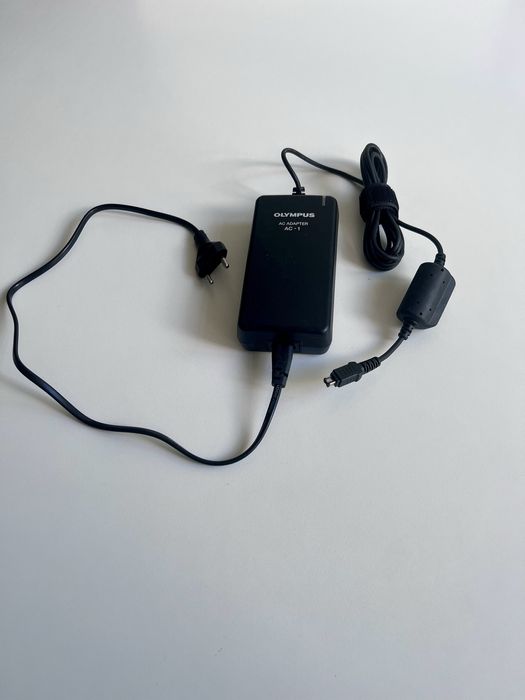 Оригинальный адаптер питания Olympus AC-1 (модель PS-AC-1) 9V 2.5A