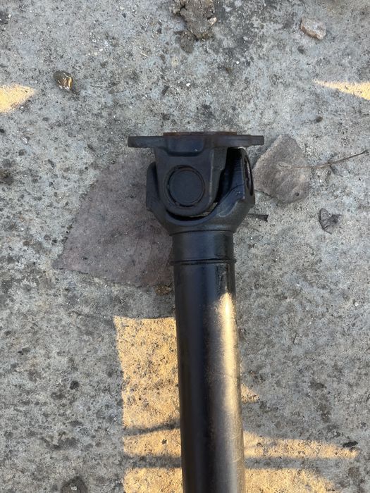 Преден кардан бмв/bmw e90 e91 e92 320xd 330xd кардан бмв 330хд 320хд