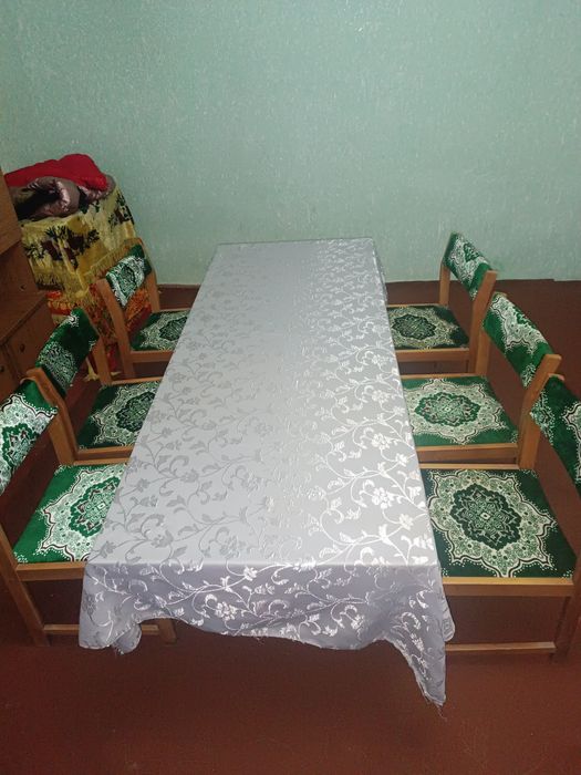 Стол стул комплект сотилади