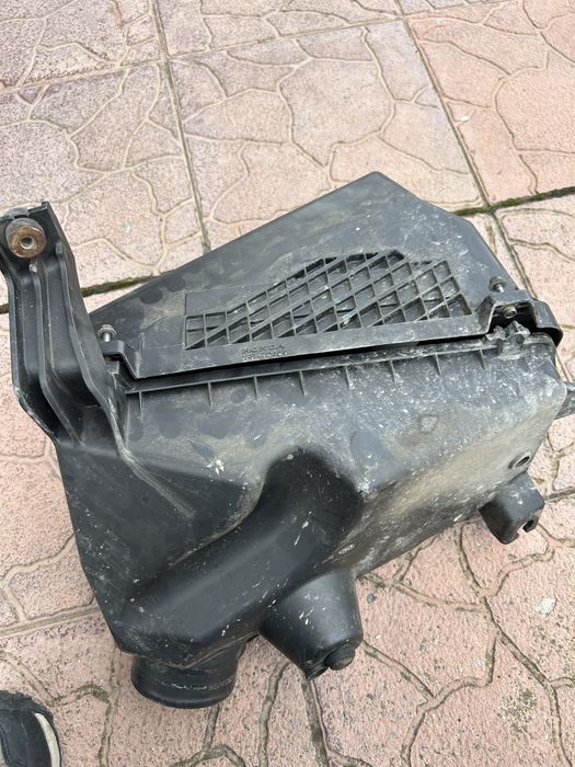 Кутия въздушен филтър Honda Accord 7