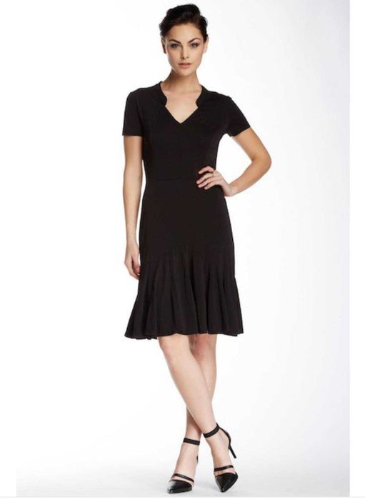 French Connection чисто нова рокля