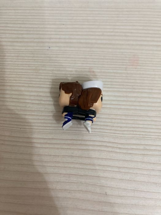 продаю стив и робин связанных