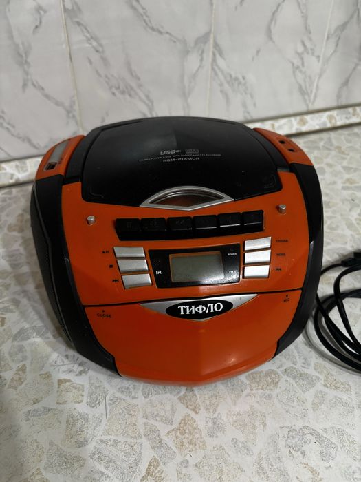 Продам магнитофон