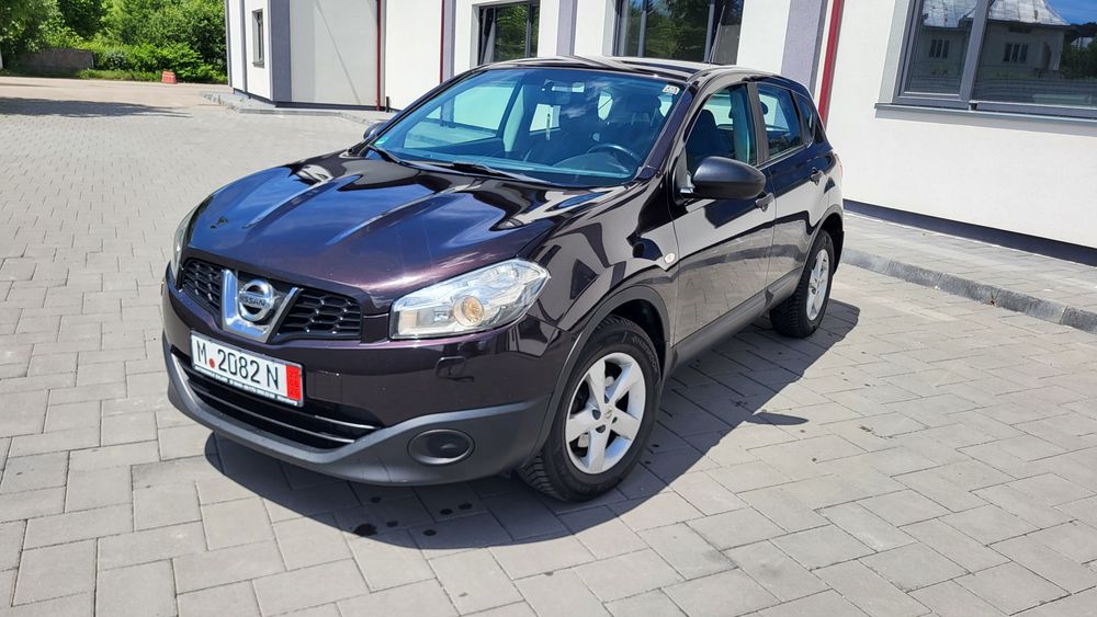 NISSAN Qashqai 2013