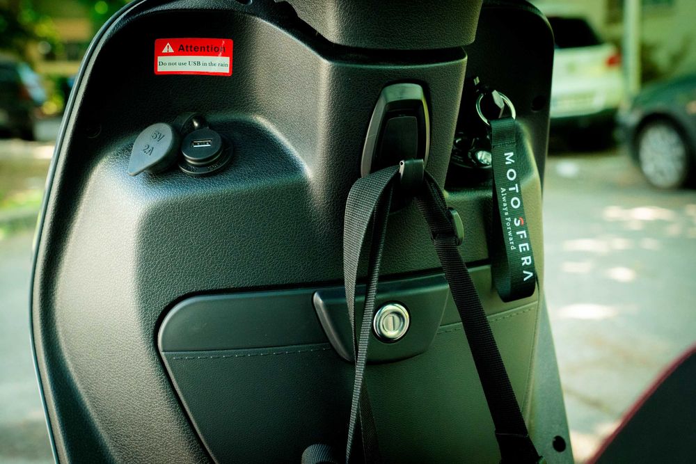 Scuter SYM Symphony , 125 cc, Permis categoria B.