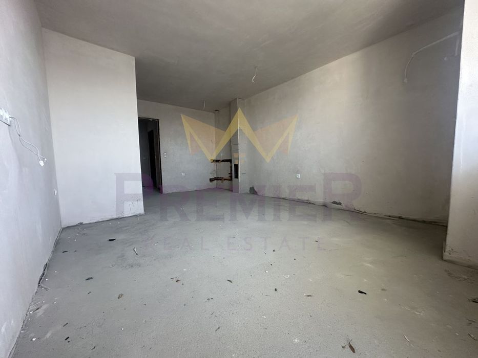 Продава се Двустаен апартамент в Варна, Владислав Варненчик - 64 кв.м за 1641 €/кв.м - Снимка #1