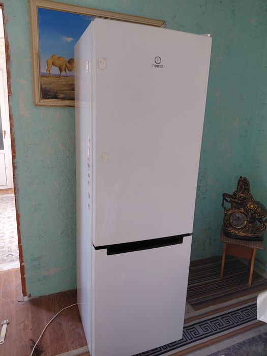 Холодилниктер 3 шт