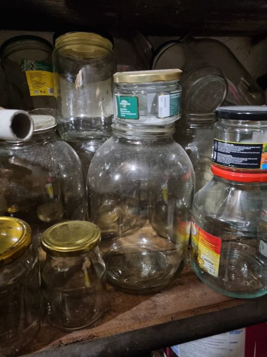 Буркани на винт 0,35ст различни размери