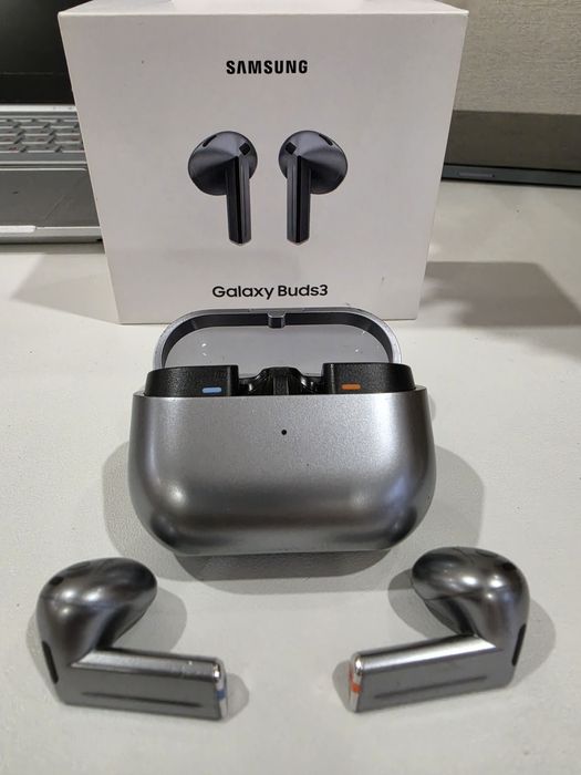 Samsung Galaxy Buds3, grey, in Garantie.