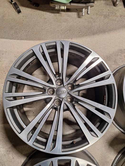 Джанти със зимни гуми 20 цола 5x112 Audi A8 / Ауди А8