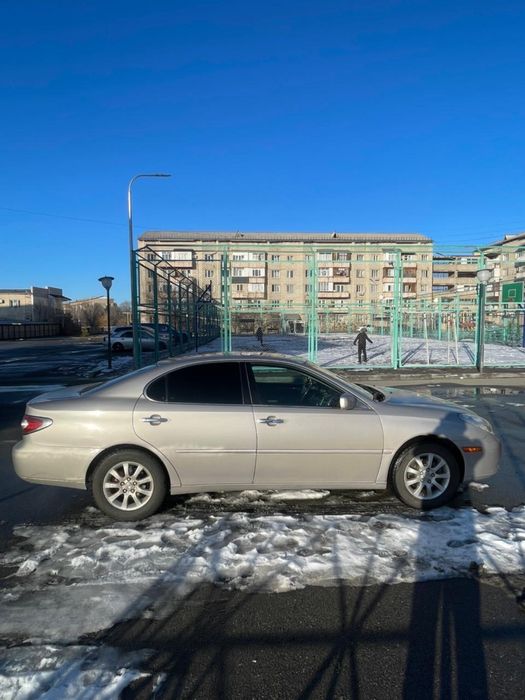 Продам LEXUS ES 300