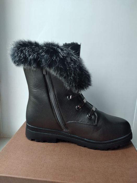 Зимние сапоги /девочки. размер 37.