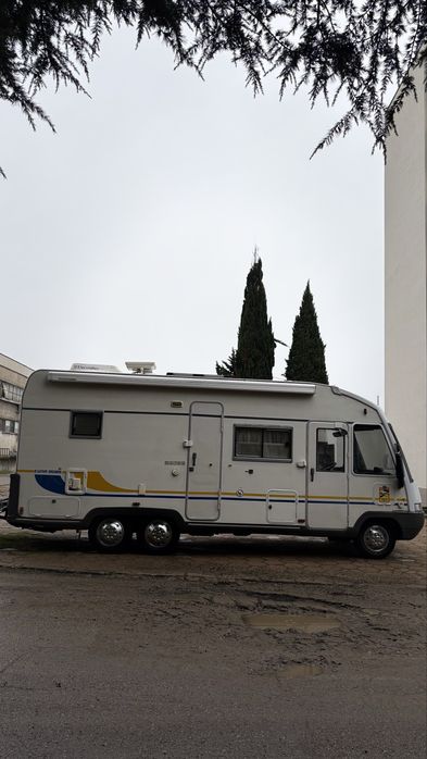 Продавам кемпер Fiat Ducato 2.5 TDI – 3 оси, кат. B