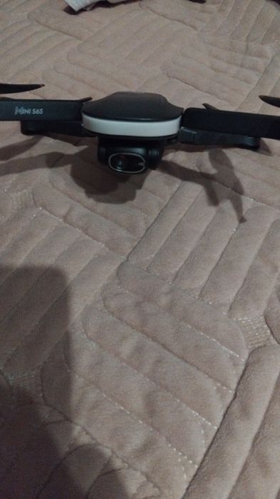 Продам Дрон в хорошем состоянии