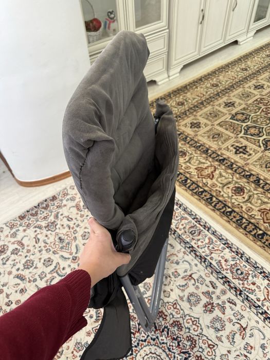 Продам кресло для дачи и дома шезлонг