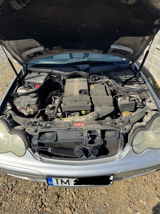 Mercedes c180 kompresor 1.8 benzina
