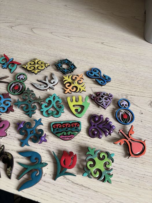 Этно стиль брошки