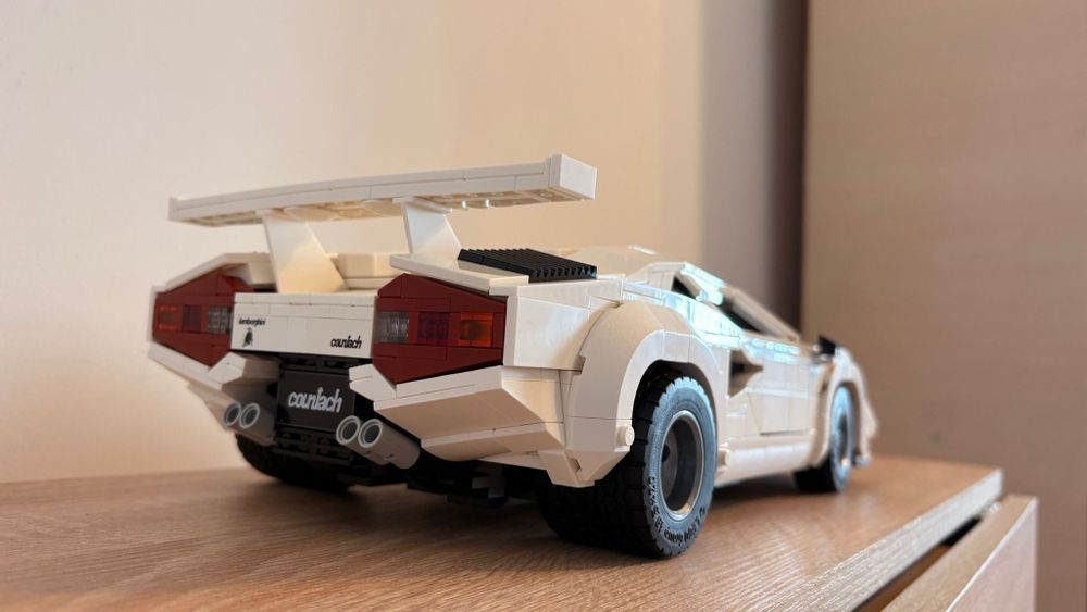 Lego  icons lamborghini Countach