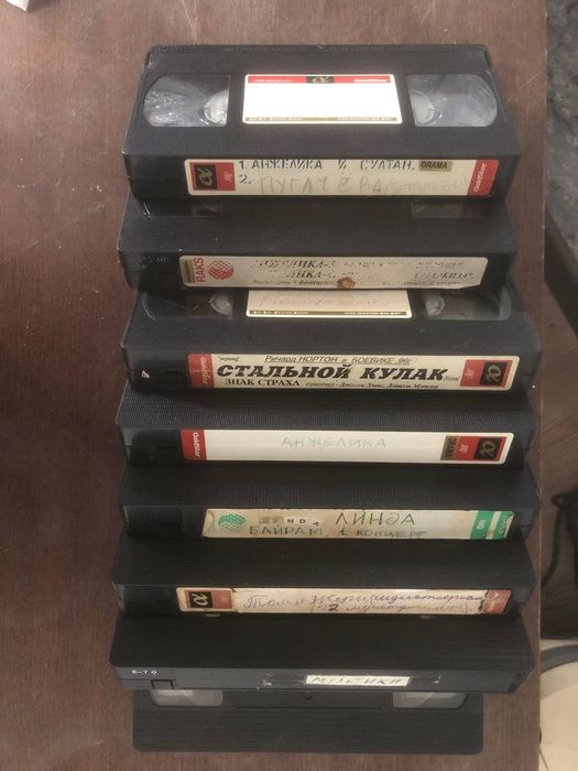 Продам видеокассеты. Видеокассета сотаман.