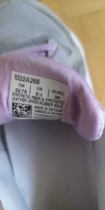 Маратонки Asics - 36 номер