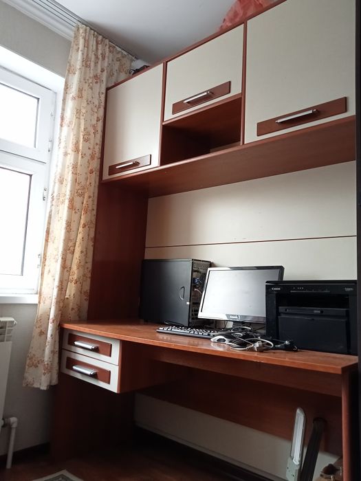 Продам гарнитур 20000 тенге