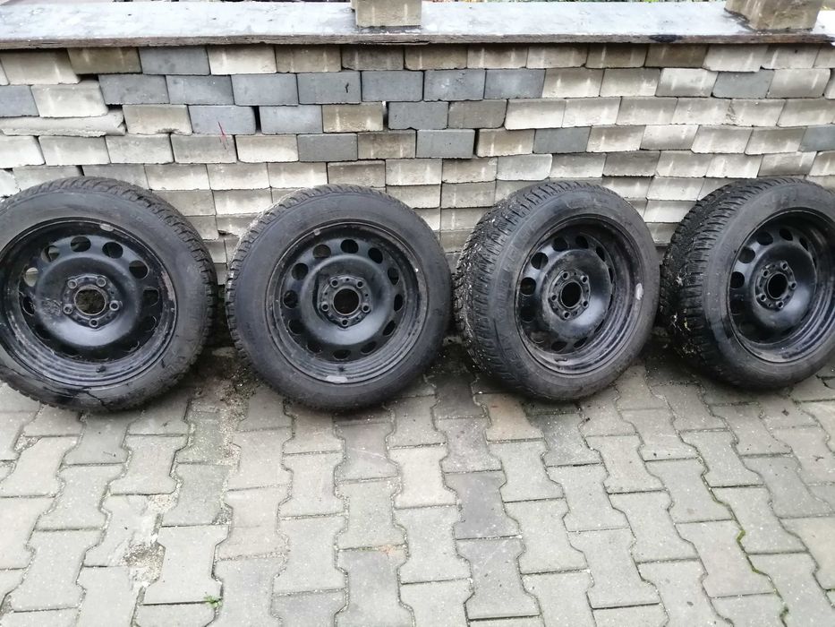 Jante de tabla cu anvelope de iarna 205 55 r16, Dot 2021 BMW seria 1