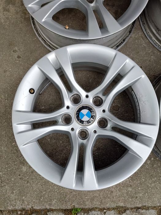 Vând Set Jante Aliaj 5x120 R16 BMW Stare foarte bună