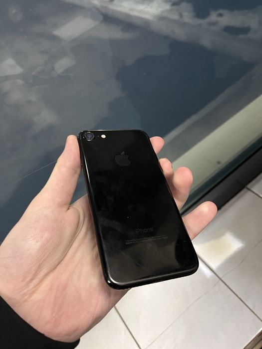 Iphone 7. Аккум 100%.